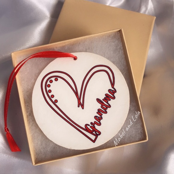 Grandma Nana Memaw … Ornament Christmas 2021 | FREE Gift Box - Picture 1 of 1